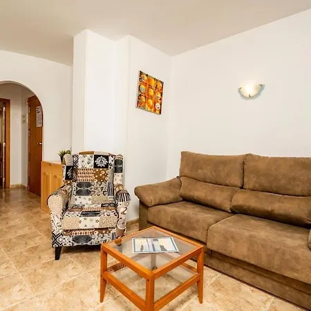 With Terrace, 250m From The * 데니아