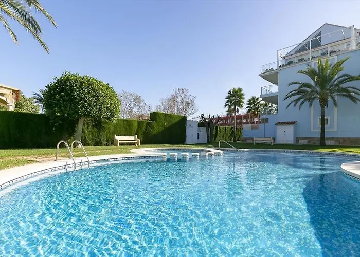 With Terrace, 250m From The Appartement Dénia